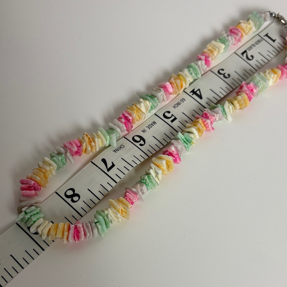 Multicolor Shell Necklace - Picture 7 of 11